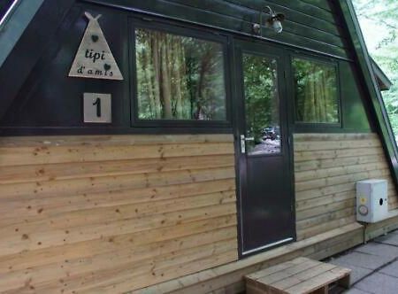 Tipi D'Amis Vila Durbuy Exterior foto